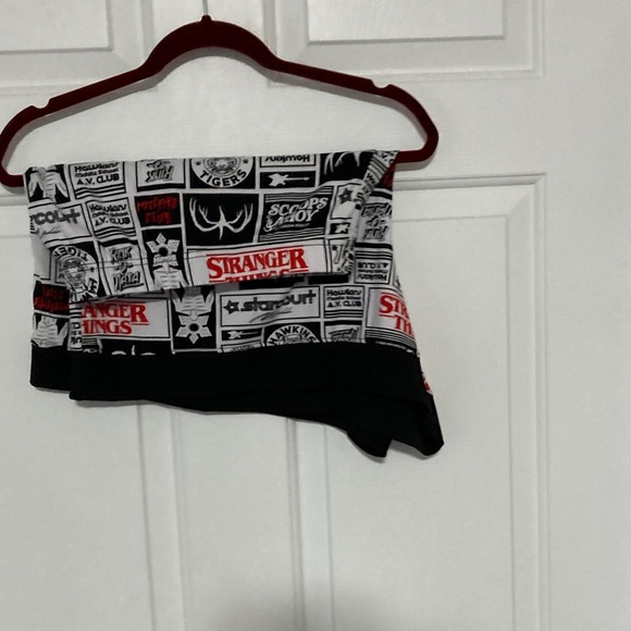 Netflix Stranger Things  2 piece pajama set. - Picture 6 of 10